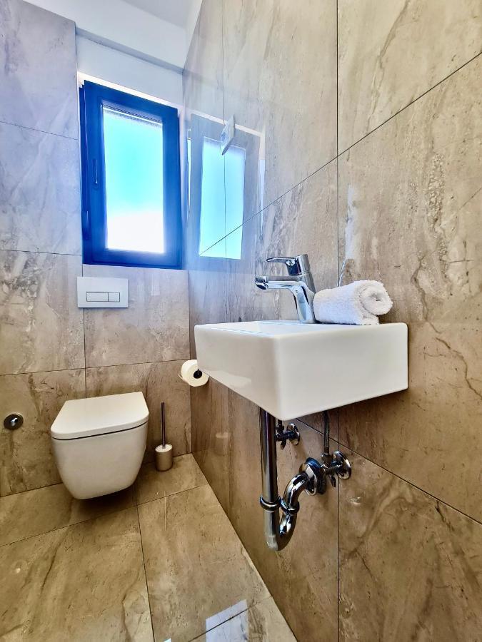 דראמליי Apartments Sunflower מראה חיצוני תמונה